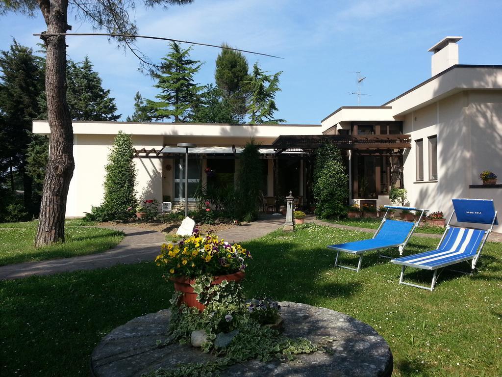 Al Villino Del Sole Bed & Breakfast Fano Exterior foto