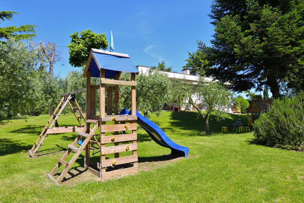 Al Villino Del Sole Bed & Breakfast Fano Exterior foto